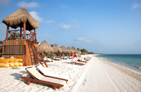 Get discount flights to Playa Del Carmen beach in Cancun
