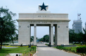 Get discount flights to Freedom and Justice Arch in Accra