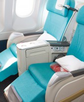 The Transformer Seat that Converts Economy to Business Class