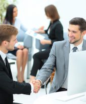 Business etiquette tips for your work trip to Delhi