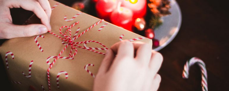 Five Travel Gifts for the Business Traveler