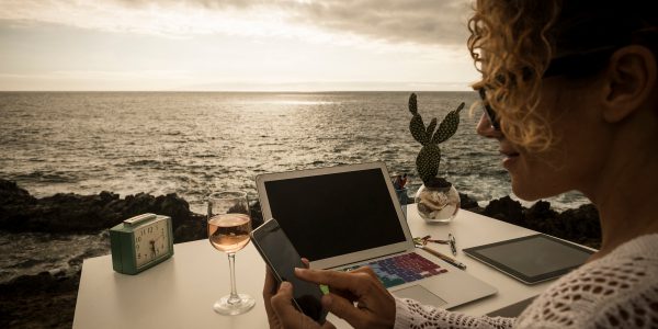 Become a Digital Nomad: Work Remotely While Traveling the World