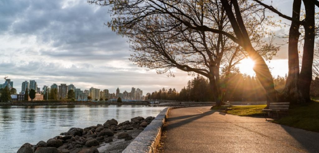 vancouver_seawall-farebuzz